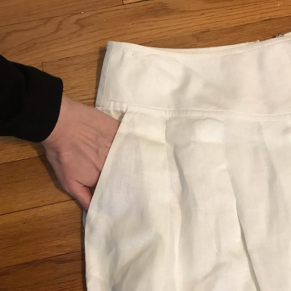 *DONATING 8/17* Banana Republic White Linen Skirt - Picture 3 of 5